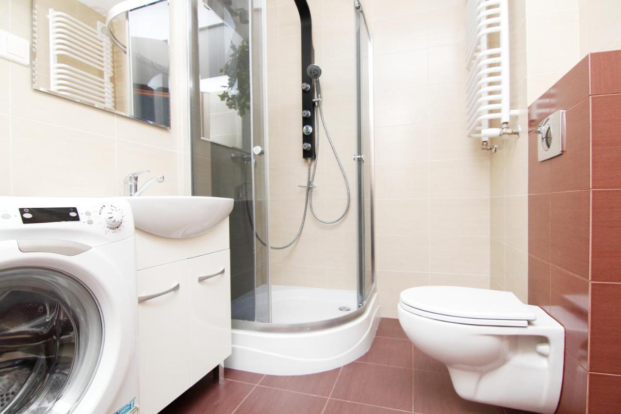 Blue River - Klimasa - Taras - Private Apartment Вроцлав Екстер'єр фото
